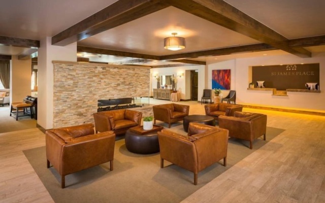 photo 2 of Ski, in Ski out 2 Bedroom Vacation Condo With Resort Amenities That Include Exercise Center, Indoor Pool, and Hot Tubs