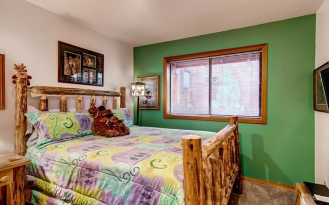 photo 4 of Skidder Trail Bear Lodge at Northstar - 5 Br Home
