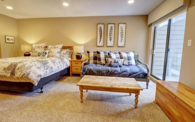 photo 4 of Ski-In Ski-Out Center Village Hotel Room - CM217 by Redawning