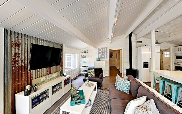photo 4 of Skyland Hideaway W/ Private Beach By Wood Slopes 3 Bedroom Cabin