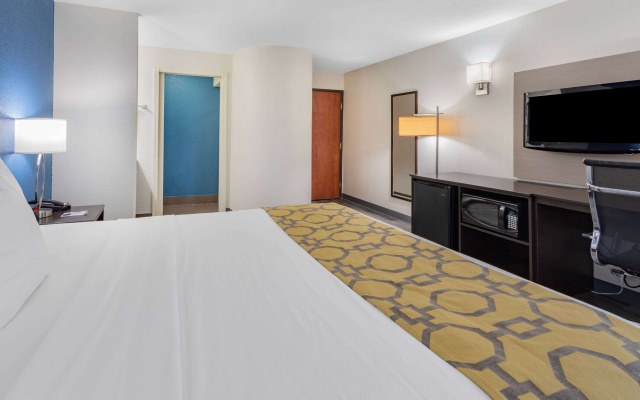 photo 4 of Baymont by Wyndham Milan
