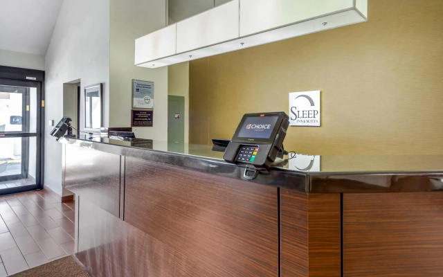 photo 5 of Sleep Inn & Suites Omaha Airport