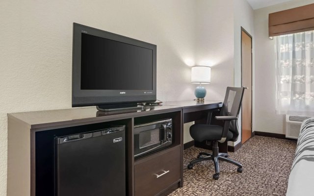 photo 4 of Sleep Inn & Suites Montgomery East I-85
