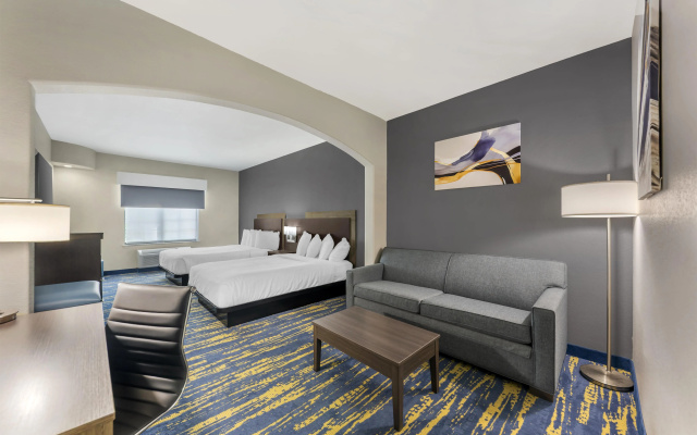 photo 4 of Best Western Sea World/Lackland AFB NW Hotel & Suites