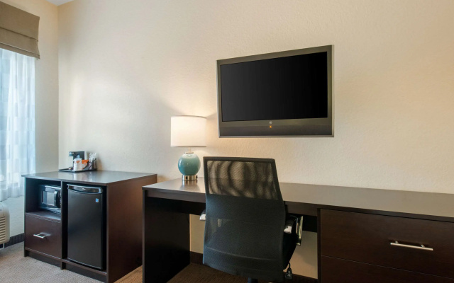 photo 5 of Sleep Inn & Suites Port Charlotte - Punta Gorda
