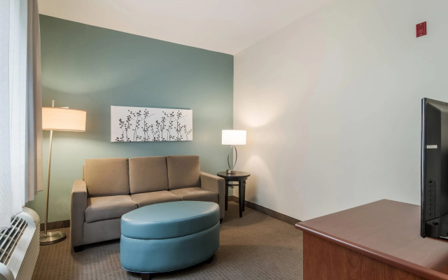 photo 5 of Sleep Inn and Suites at Kennesaw State University