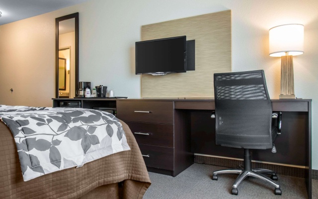 photo 5 of Sleep Inn & Suites Marshall - University Area