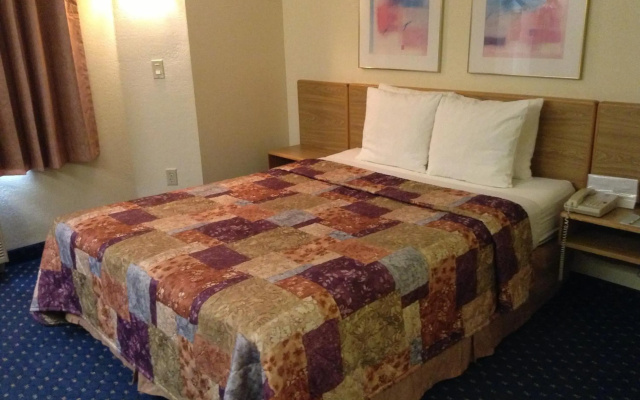 photo 5 of Econo Lodge Denver International Airport
