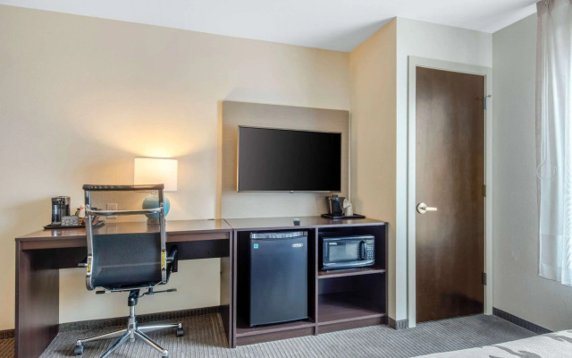 photo 3 of Sleep Inn St Louis - Airport