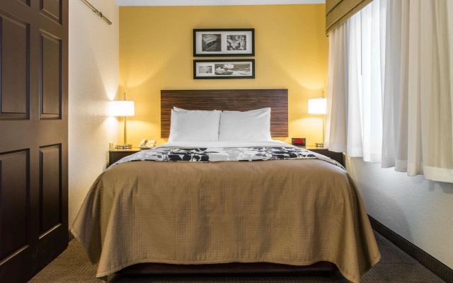 photo 3 of Sleep Inn & Suites Pittsburgh Airport