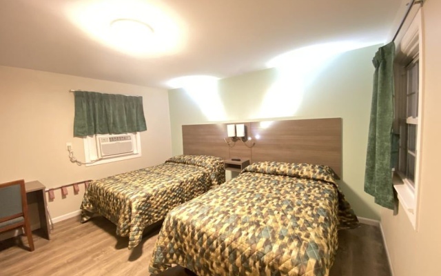 photo 5 of Sleepy Hollow Motel