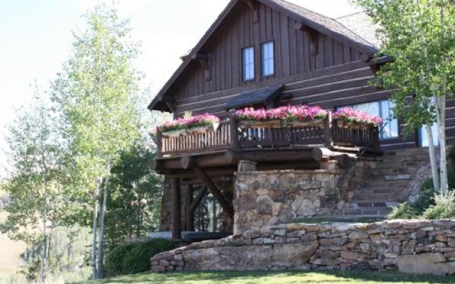 photo 4 of Snowberry