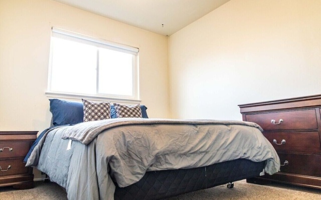 photo 5 of Snug Richmond Two Bed