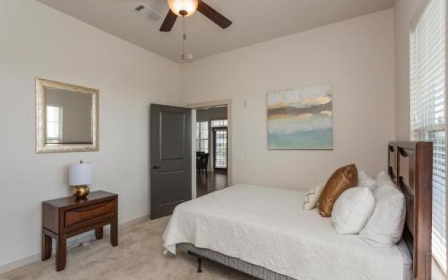 photo 5 of SoBe Wedgewood Apartments