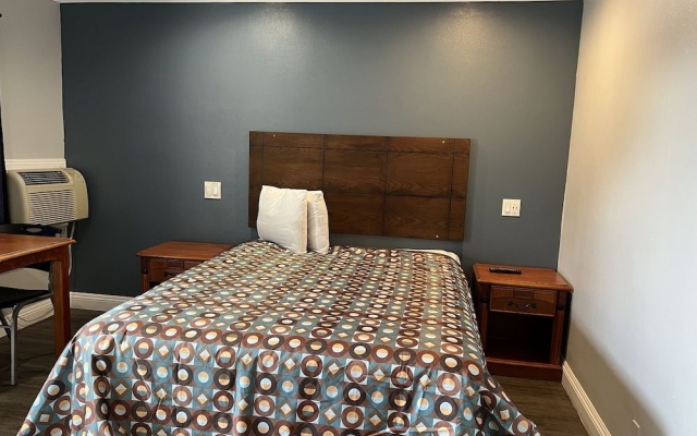 photo 5 of Sofi Motel