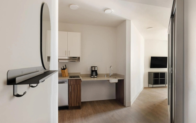 photo 5 of Pivot Apartments Capitol Hill