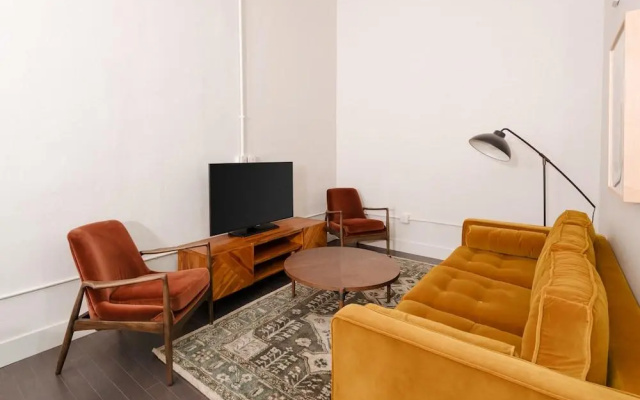 photo 3 of Sonder By Marriott Bonvoy The Gallier Apartments Cbd