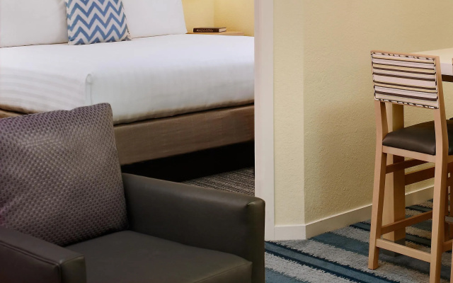 photo 4 of Sonesta ES Suites St. Louis Westport
