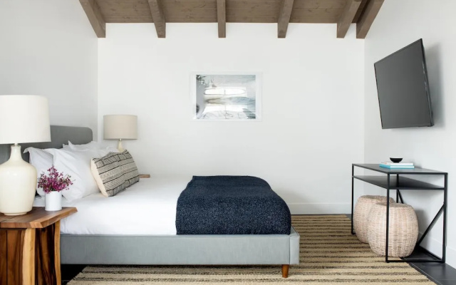 photo 3 of O'Neill Buyout by AvantStay | Sleeps 18! Modern Beach Getaway | Newly Renovated!