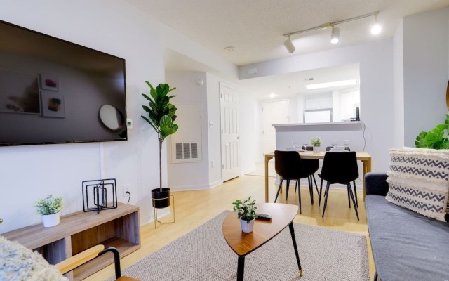 photo 4 of Sophisticated and Beautiful Condo