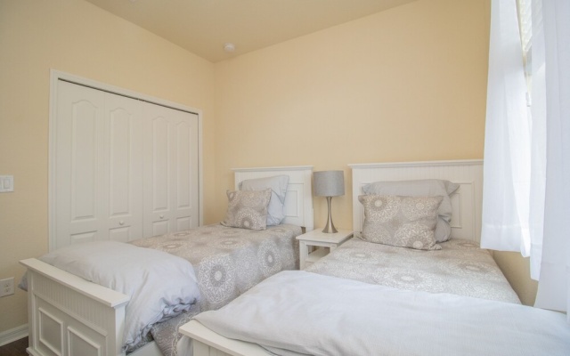 photo 2 of South Facing Gated Community Long Term Rentals Available 3 Bedroom Home by Redawning
