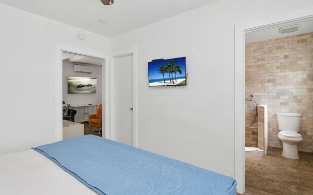 photo 2 of Spacious 1 Bedroom APT at the beach