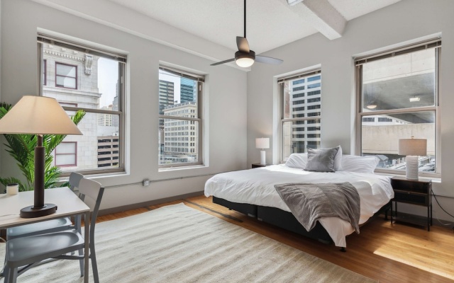 photo 4 of Spacious 2BR Downtown Retreat
