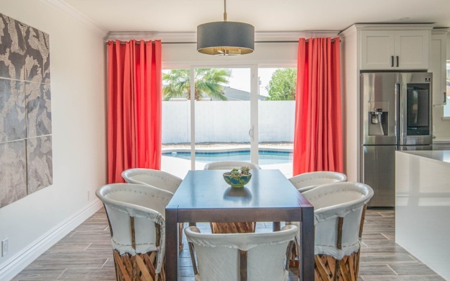 photo 2 of Spacious 4BR Near Old Town by WanderJaunt