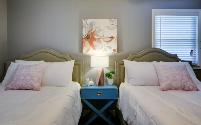 photo 3 of Spacious 4br/2ba Home Near Music Row by Domio