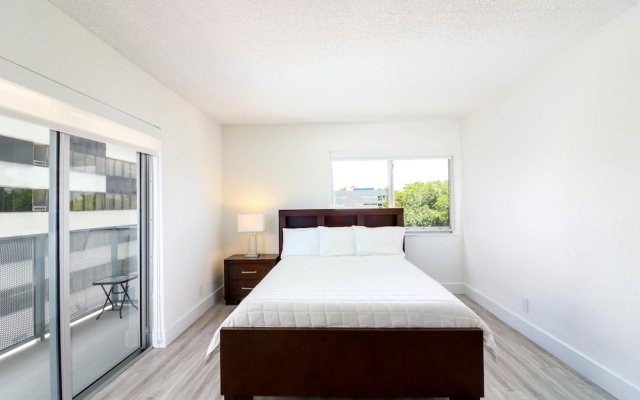 photo 5 of Spacious Apartment with Marina Views