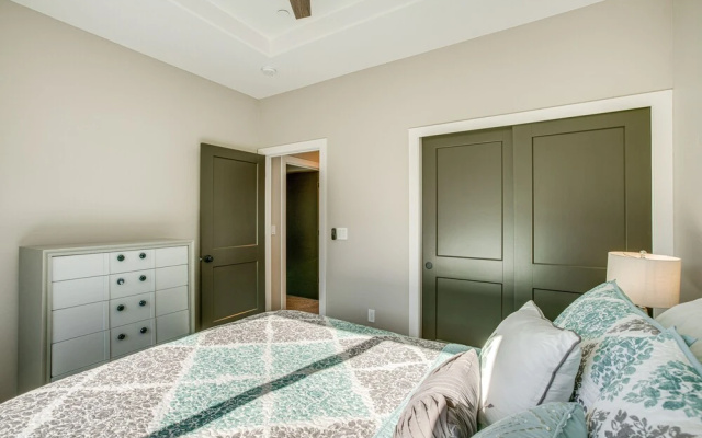 photo 4 of Game Room + Pool Access: Spacious Cabin in Arnold