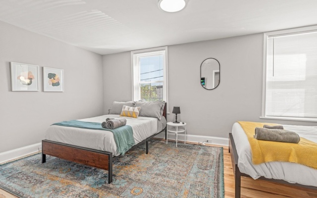 photo 2 of Spacious & Central Getaway Queen Beds