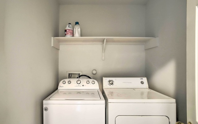 photo 5 of Spacious Houston Getaway < 18 Mi to Downtown!