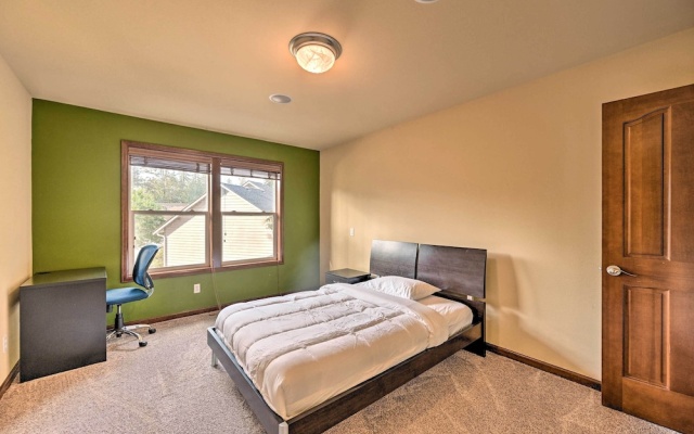 photo 4 of Spacious Kirkland Home 15 Mi to Dtwn Seattle!