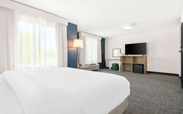 photo 4 of Spark By Hilton Exton