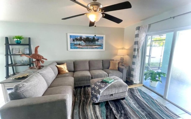photo 3 of Sparkling 2bed 1bath Beach Home - Unit 214