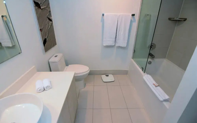 photo 4 of Spectacular Ocean & Bay View Residence 1 Bed 1 Bath @ Beachwalk Resort