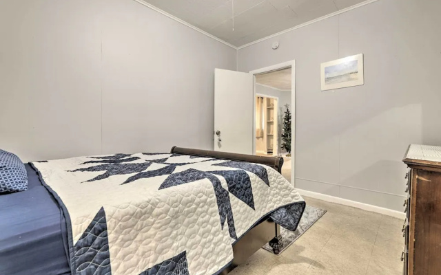 photo 2 of Springfield Vacation Rental: 1 Mi to Downtown