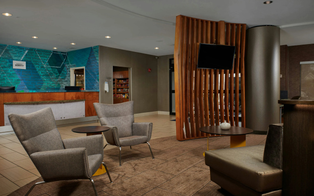 photo 2 of SpringHill Suites by Marriott Baton Rouge North/Airport