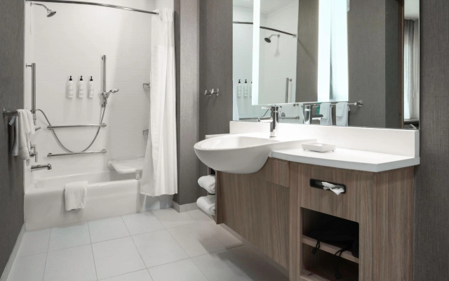 photo 5 of SpringHill Suites by Marriott Charlotte Airport Lake Pointe
