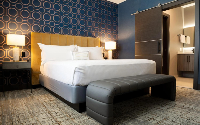 photo 4 of SpringHill Suites by Marriott Chicago Chinatown