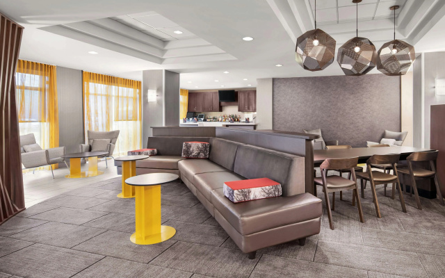 photo 2 of SpringHill Suites Houston Hobby Airport