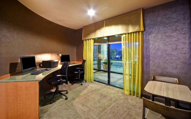 photo 3 of Springhill Suites by Marriott Louisville Airport