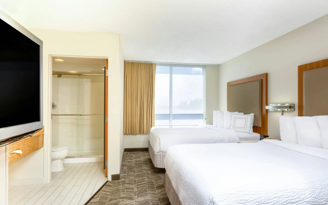 photo 4 of SpringHill Suites by Marriott Miami Airport South Blue Lagoon Area