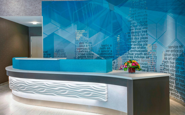 photo 4 of SpringHill Suites by Marriott Milwaukee Downtown