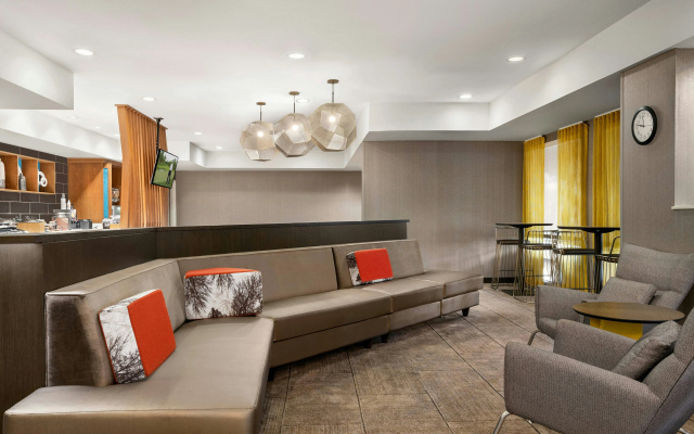photo 2 of SpringHill Suites by Marriott Phoenix Chandler/Fashion Center
