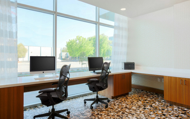photo 5 of SpringHill Suites by Marriott San Jose Airport