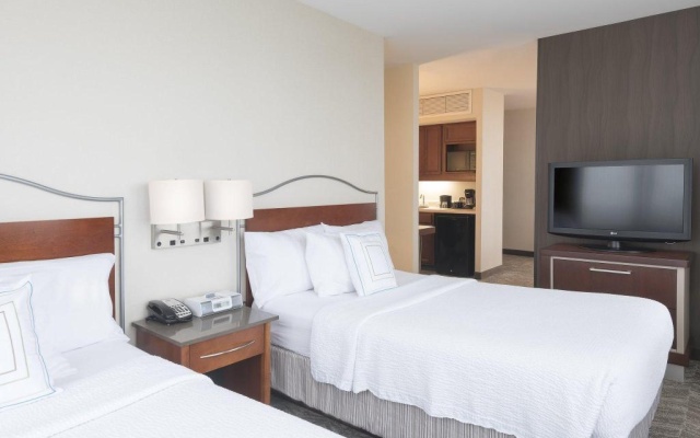 photo 4 of SpringHill Suites Chicago O'Hare