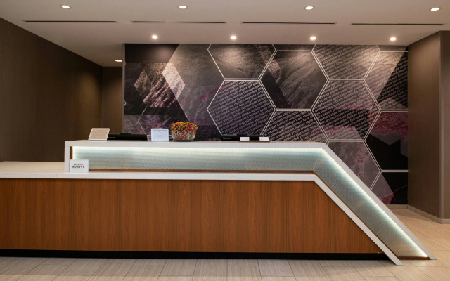 photo 3 of Springhill Suites Kansas City Northeast