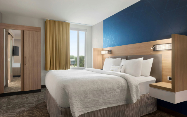 photo 5 of Springhill Suites Milwaukee West Wauwatosa